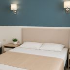 Номер (Комфорт с балконом 4х-местный), Отель Remvi