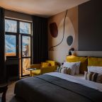 De Luxe (Делюкс с балконом и видом на горы), AYS Design Hotel Rosa Khutor
