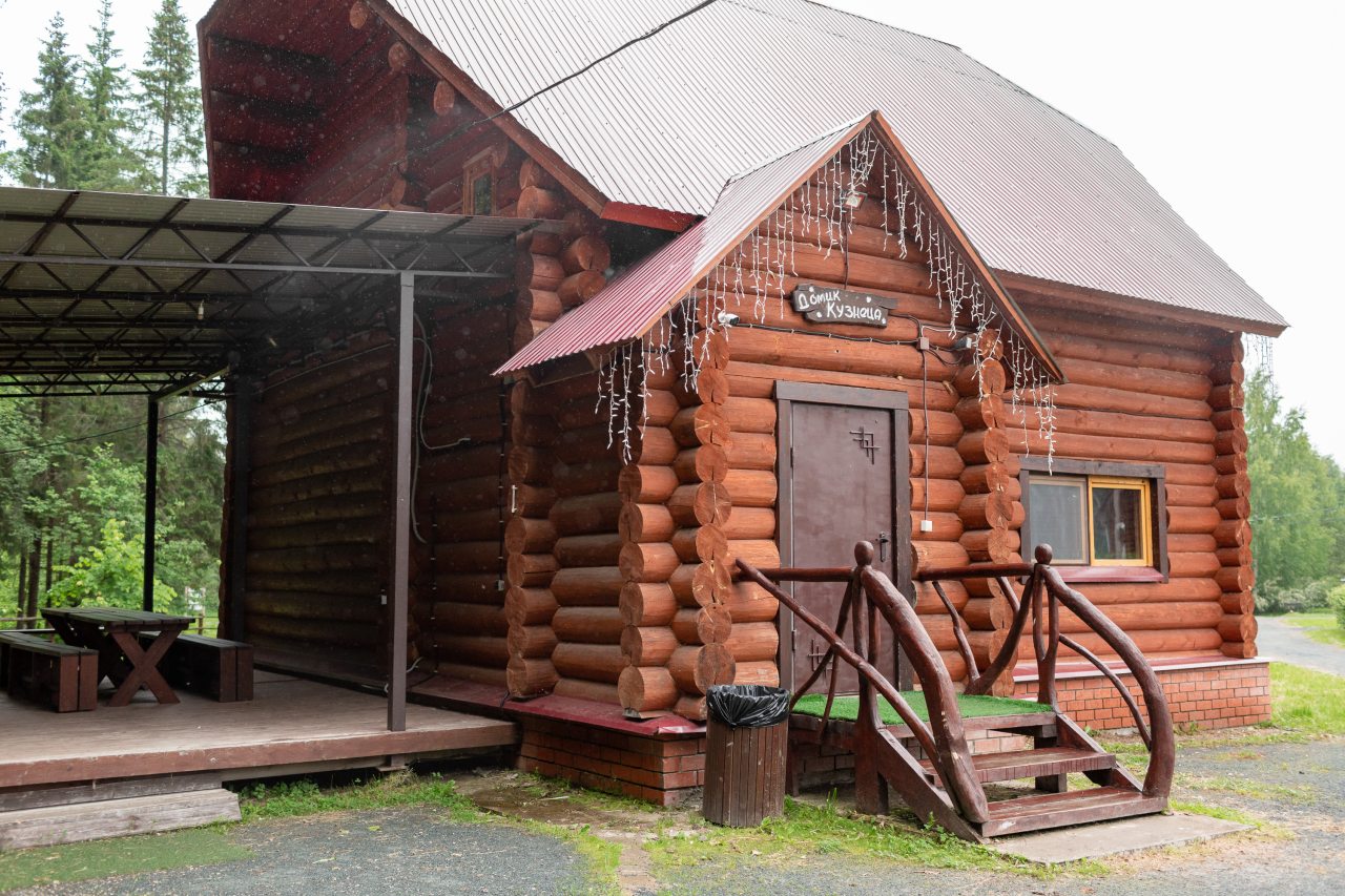 Загородный клуб Строгановские Просторы, Дмитриевское
