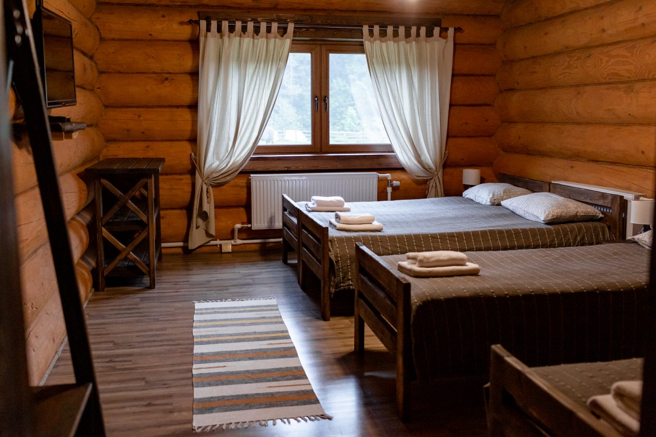 Дом (Ямщика), Загородный клуб Строгановские Просторы