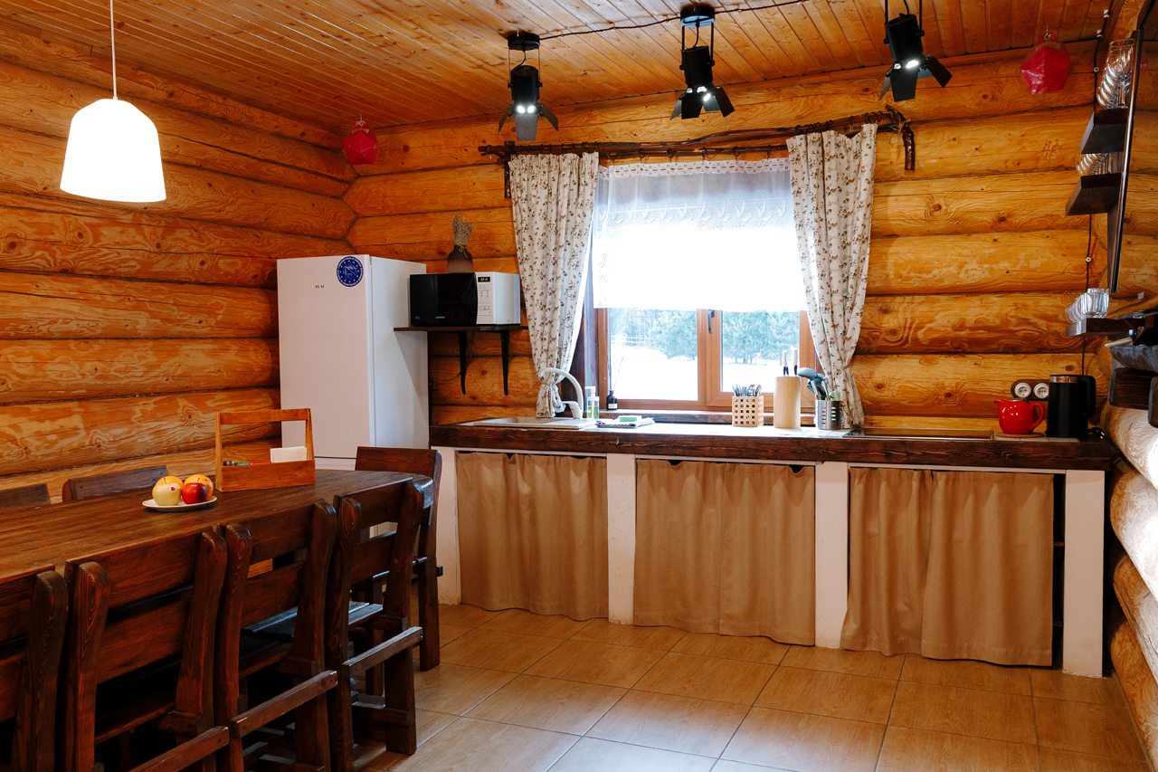 Дом (Мельника), Загородный клуб Строгановские Просторы