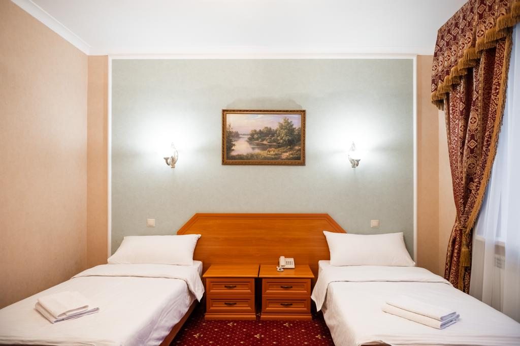 Двухместный (Стандарт( с 2 односпальными кроватями)) гостиницы Бизнес-отель, Липецк