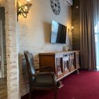 Двухместный (Комната в замке с одной кроватью и ванной), Гостевой дом Валерия