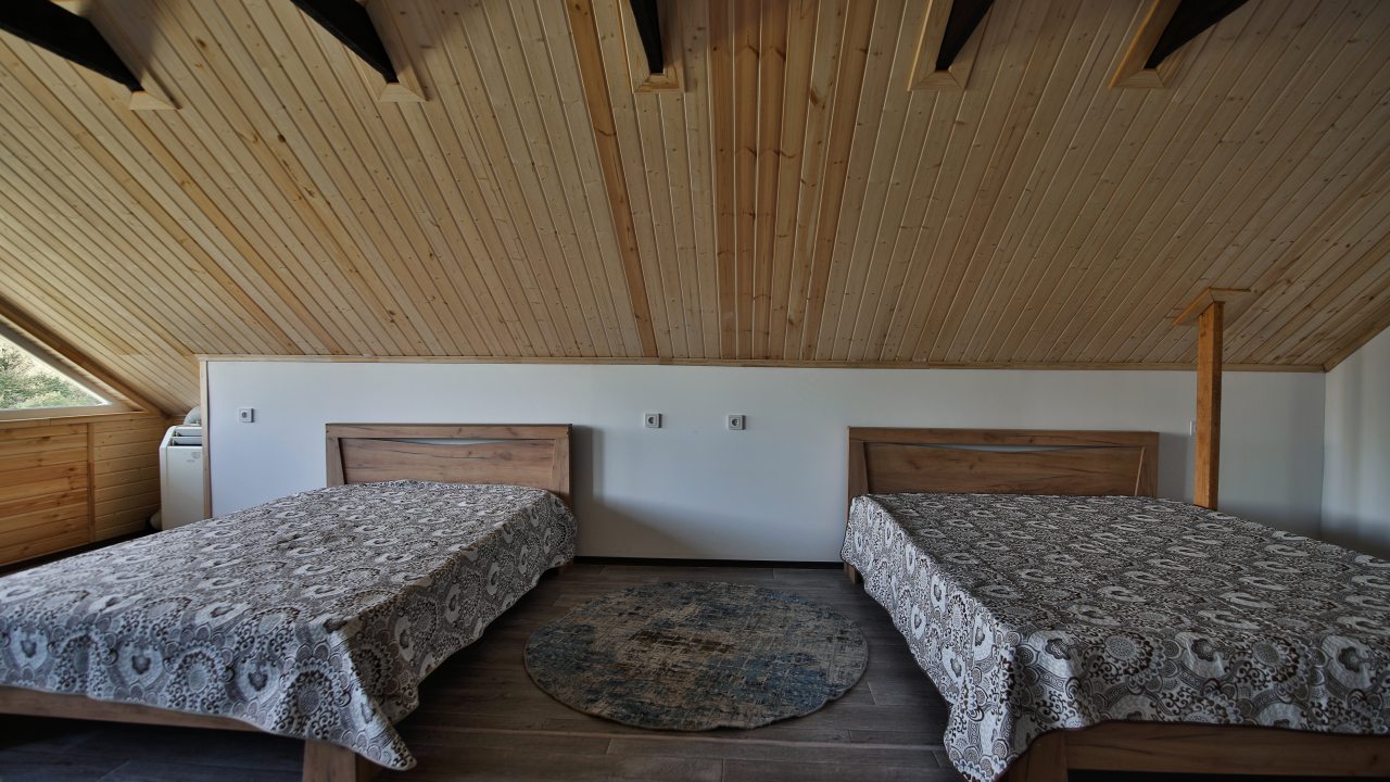 Двухместный (Стандарт улучшенный с общим душем), Отель Галерея Левитан