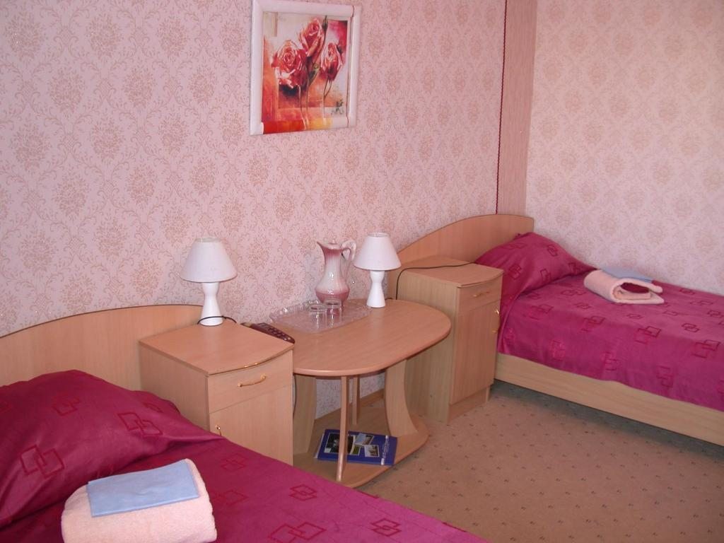Номер (Односпальная кровать в общем номере) санатория Жемчужина Зауралья, Шадринск
