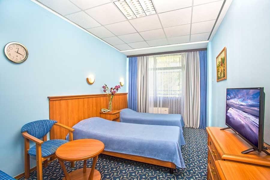 Двухместный (Двухместный номер с 1 кроватью или 2 отдельными кроватями) отеля Ивушка, Сочи