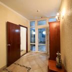 Крытый плавательный бассейн, Отель Вершина