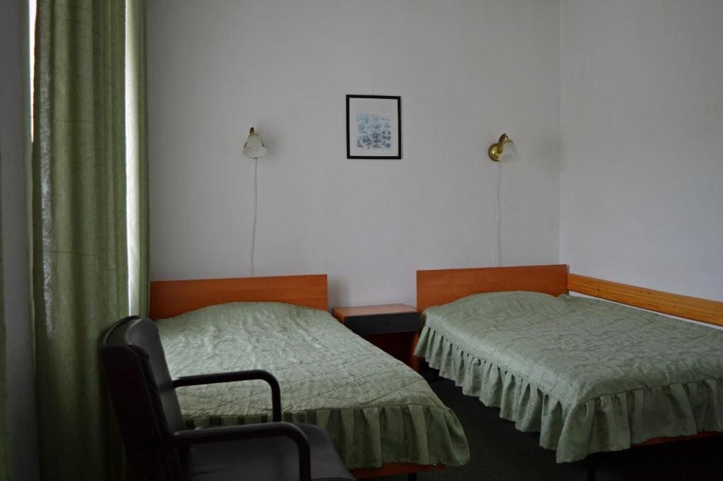 Двухместный (Двухместный номер с 2 отдельными кроватями) отеля Нафтан, Новополоцк
