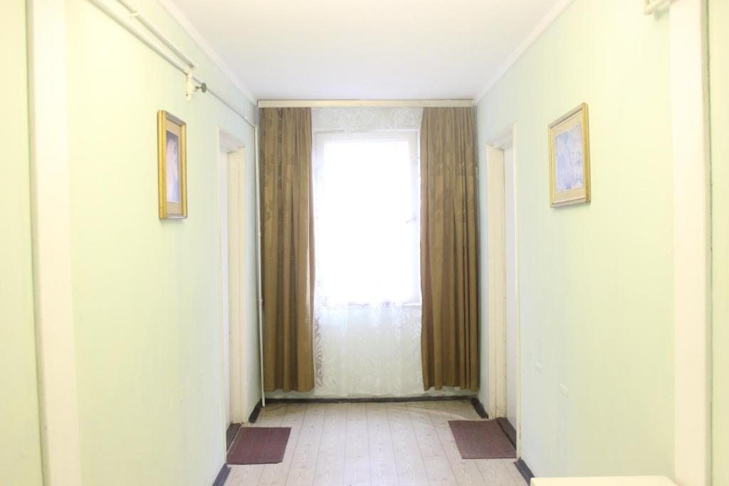 Двухместный (Двухместный номер с 2 отдельными кроватями и общим душем) отеля Кобвар, Кобрин