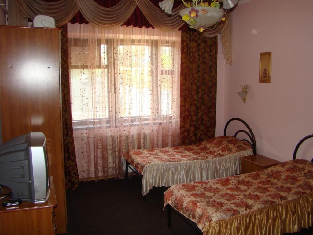 Двухместный (Стандартный двухместный номер с 2 отдельными кроватями) гостиницы Ирон, Краснодар