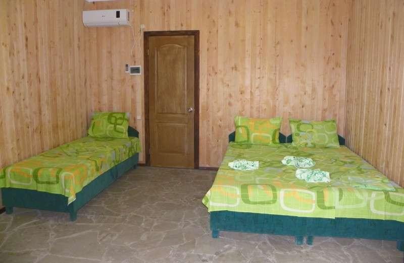 Трехместный (Комфорт) гостевого дома Inn Bavariya, Витино, Крым