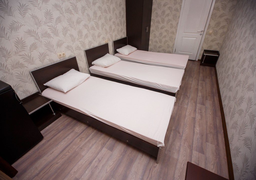 Трехместный (Стандарт, С двуспальной и односпальной кроватями) гостиницы Самара, Геленджик