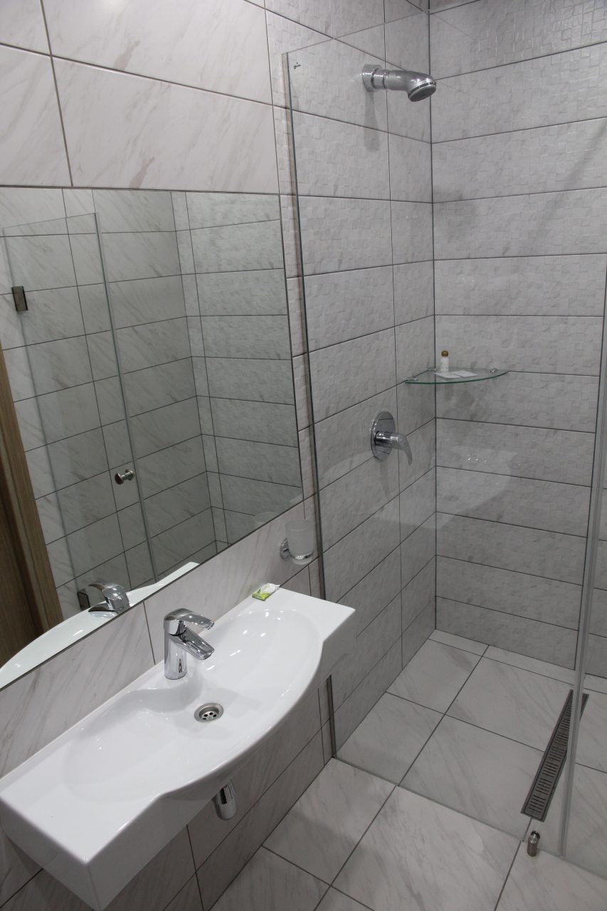 Вид на душевую.