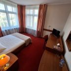 Вид номера сбоку.