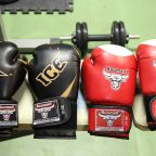 Из тренажерного зала.