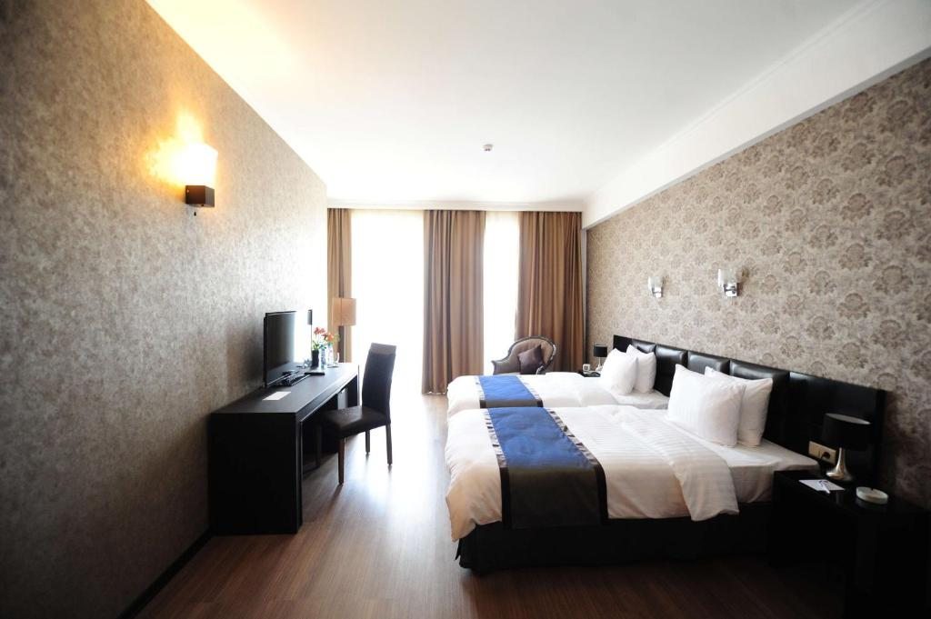 Двухместный (Стандартный двухместный номер с 2 односпальными кроватями) отеля Best Western Tbilisi, Тбилиси