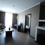 Сьюит (Представительский люкс), Отель Best Western Tbilisi