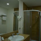 Сьюит (Люкс с 2 односпальными кроватями), Отель Best Western Tbilisi