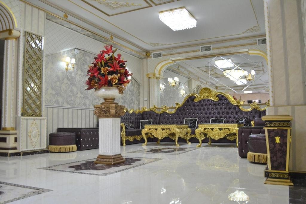 Отель Elegant Boutique Rustaveli, Тбилиси