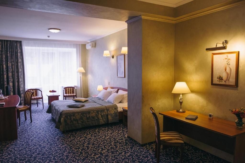 Двухместный (Двухместный номер «Комфорт» с 1 кроватью или 2 отдельными кроватями) гостиницы Сосновый бор, Иваново
