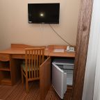 Одноместный, Отель Пятый угол