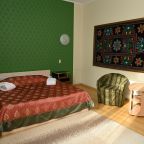 De Luxe (Номер стандарт Улучшенный), Отель Пятый угол