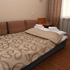 Четырехместный (Номер  Комфорт двухкомнатный), Отель Пятый угол