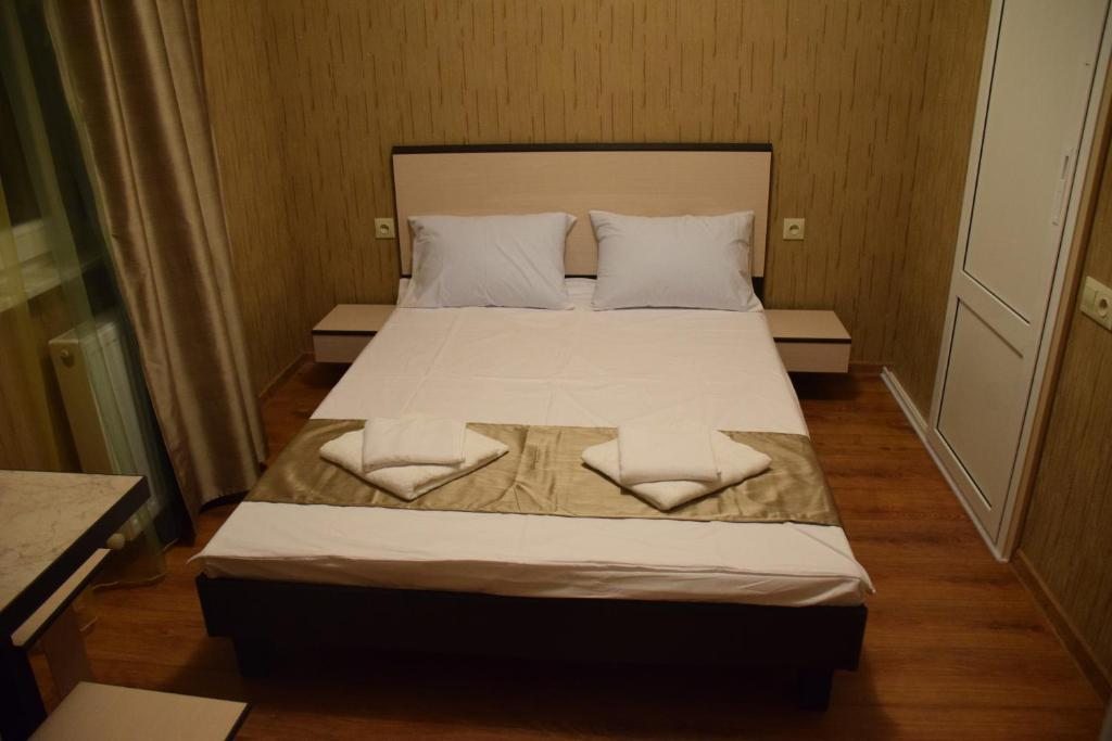 Двухместный (Двухместный номер «Комфорт» с 1 кроватью) отеля Crossway, Тбилиси