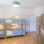 Номер (Кровать в общем 8-местном номере для мужчин и женщин), Хостел Gallery Hostel Tbilisi