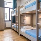 Номер (Кровать в общем 8-местном номере для мужчин и женщин), Хостел Gallery Hostel Tbilisi