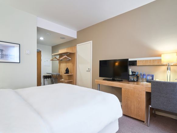 Фотография номера гостиницы Cosmos Yekaterinburg Hotel