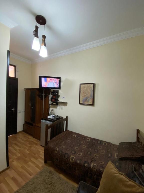 Двухместный (Стандартный двухместный номер с 2 отдельными кроватями) гостевого дома Gis, Тбилиси