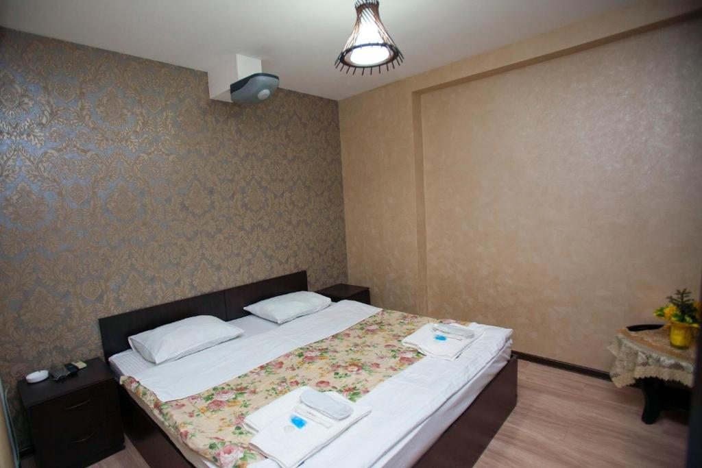 Двухместный (Стандартный двухместный номер с 1 кроватью или 2 отдельными кроватями) отеля 4You, Тбилиси