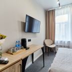 Двухместный (Бюджетный номер с видом на крышу), Гостиница Mix Hotels Nevsky 47