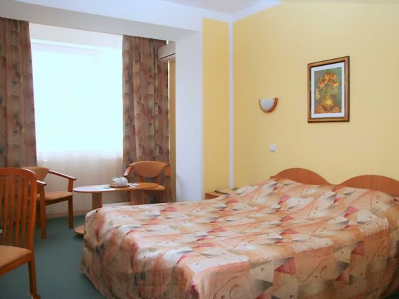 Фотография номера гостиницы Август