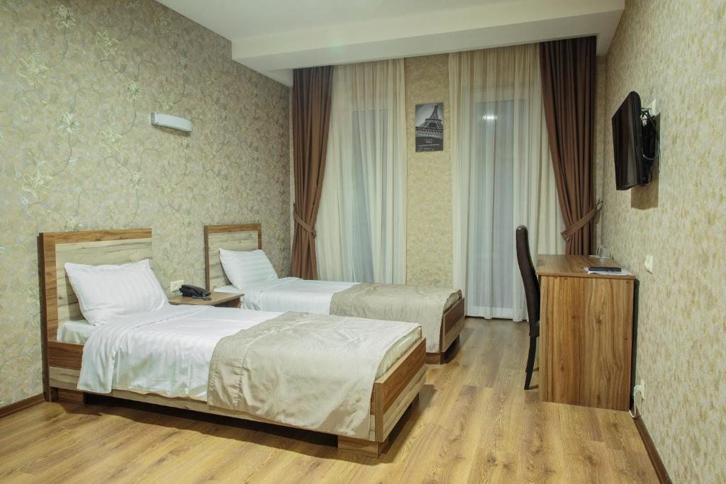 Двухместный (Двухместный номер с 2 отдельными кроватями) отеля Gureli, Тбилиси