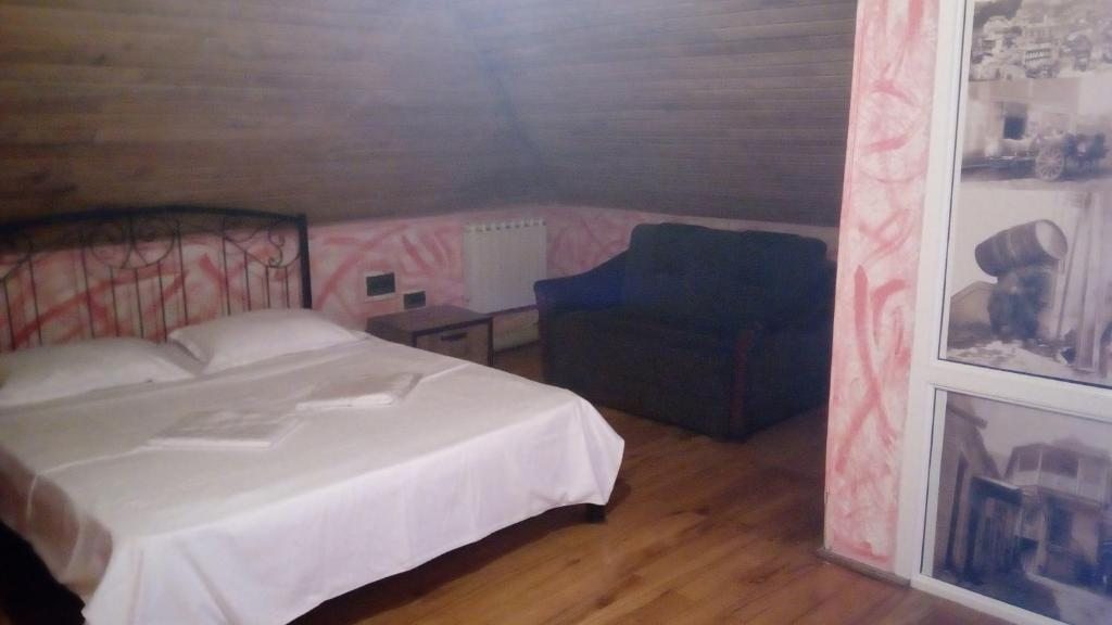 Двухместный (Номер с кроватью размера «king-size») отеля Isani, Тбилиси