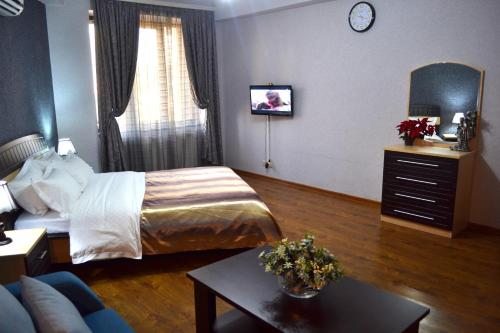 Двухместный (Стандартный двухместный номер с 1 кроватью) отеля Patrioti, Тбилиси