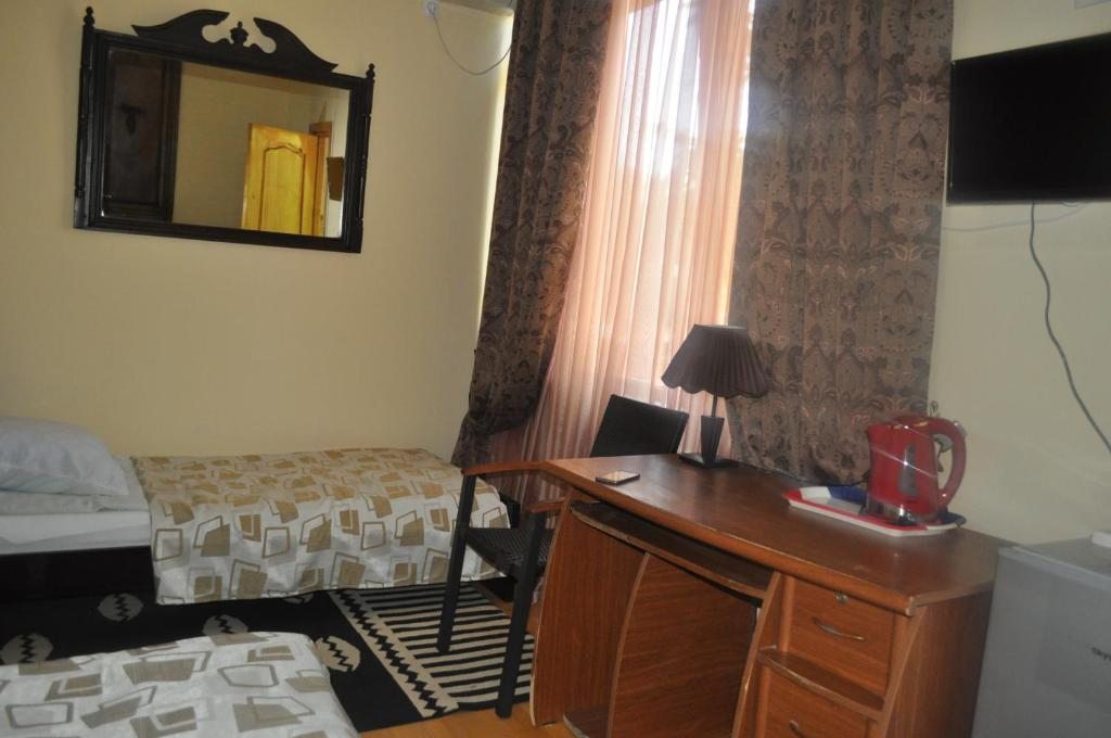 Двухместный (Бюджетный двухместный номер с 2 отдельными кроватями) отеля Your Comfort, Тбилиси