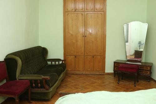 Апартаменты (Апартаменты - Первый этаж) дома отдыха  Milina, Тбилиси