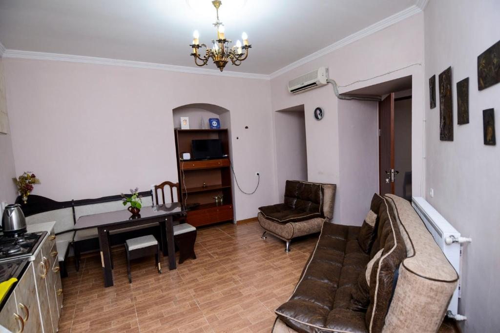 Апартаменты Иашвили, Тбилиси