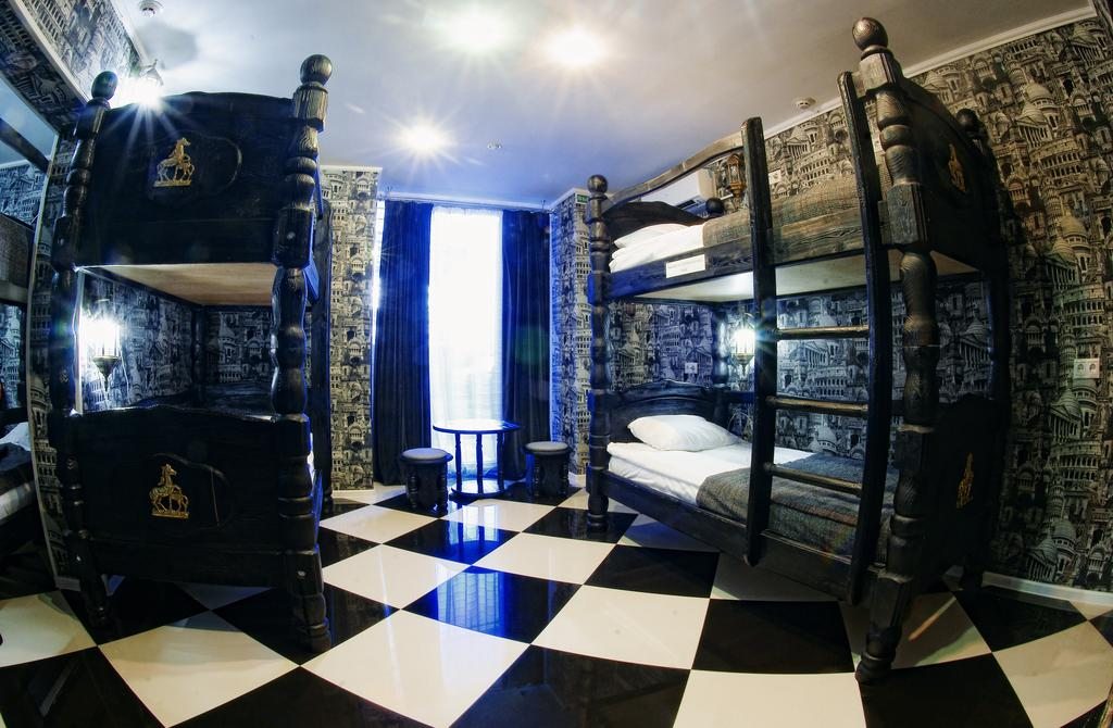 Номер (Кровать в общем 6-местном номере) отеля Irkutsk City Lodge, Иркутск