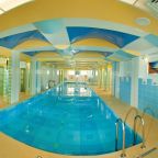 Бассейн, аква зона, сауны