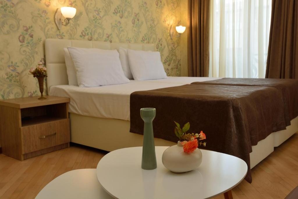 Апартаменты (Апартаменты с 3 спальнями) отеля King David, Тбилиси