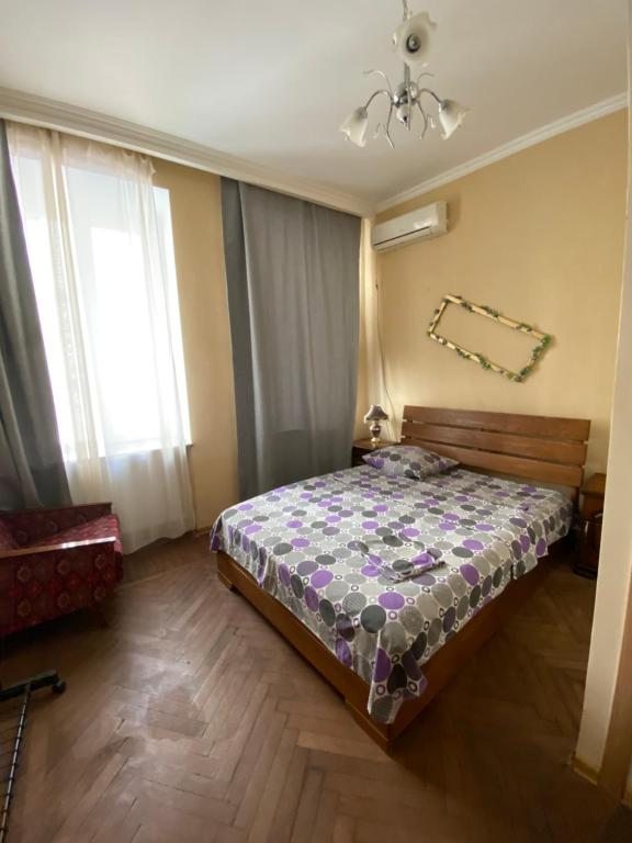 Двухместный (Бюджетный двухместный номер с 2 отдельными кроватями) отеля Кипиани, Тбилиси