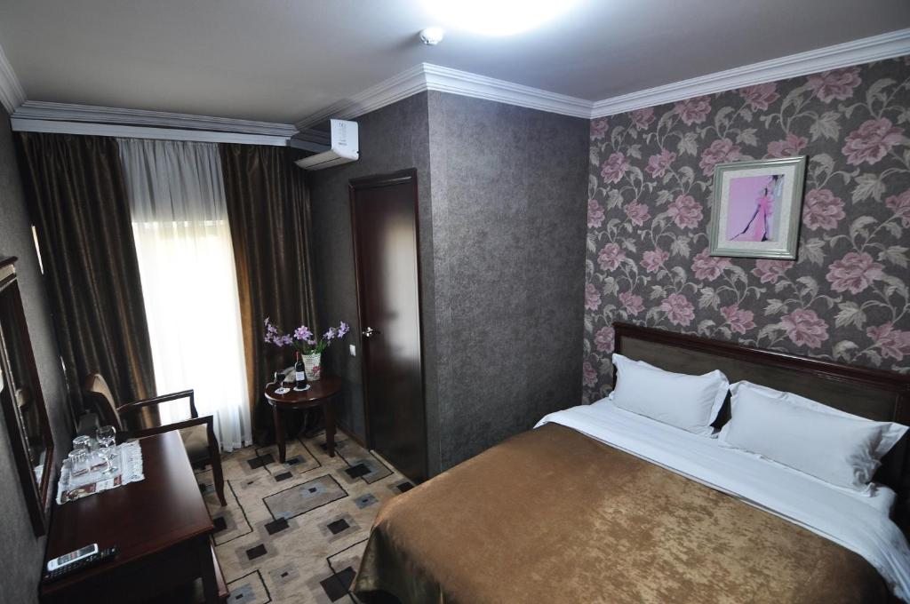 Одноместный (Улучшенный одноместный номер) отеля Margo Palace, Тбилиси