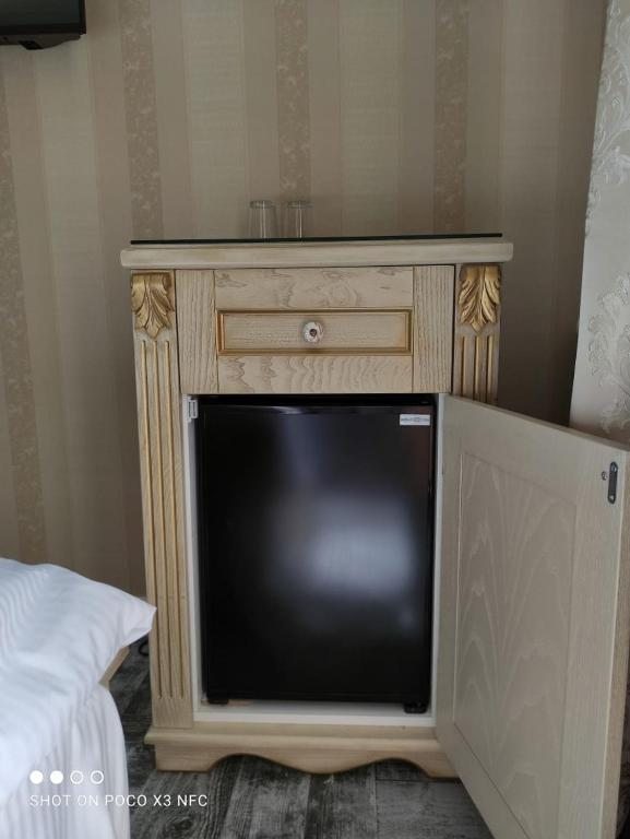 Двухместный (Просторный двухместный номер с 2 отдельными кроватями) отеля Neapol, Тбилиси
