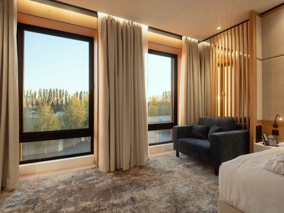 Фотография номера гостиницы Империал Клаб Делюкс