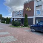 Автостоянка, Отель EURO