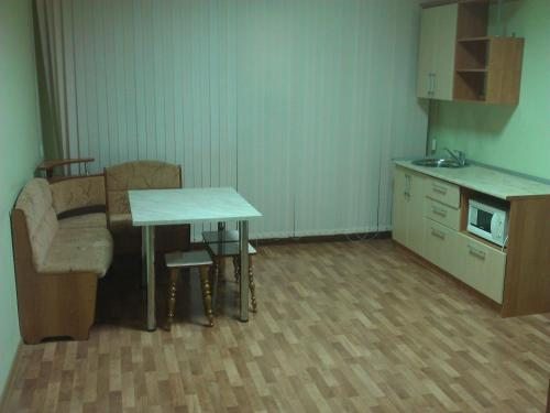 Семейный (Семейный номер с общей ванной комнатой) гостиницы Василиса, Ульяновск